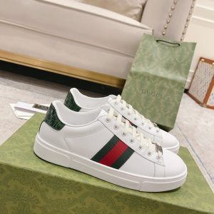 グッチ ウェブストライプ レザー スニーカー ホワイト shoes528