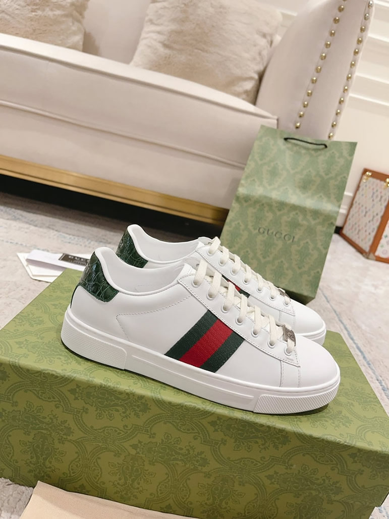 グッチ ウェブストライプ レザー スニーカー ホワイト shoes528