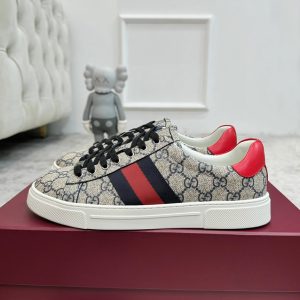グッチ GGスプリーム ウェブストライプ スニーカー ベージュ shoes531
