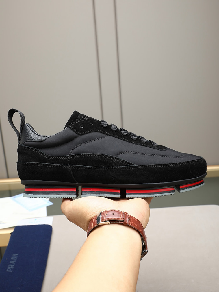プラダ テクニカルファブリック&スエード スニーカー ブラック shoes542