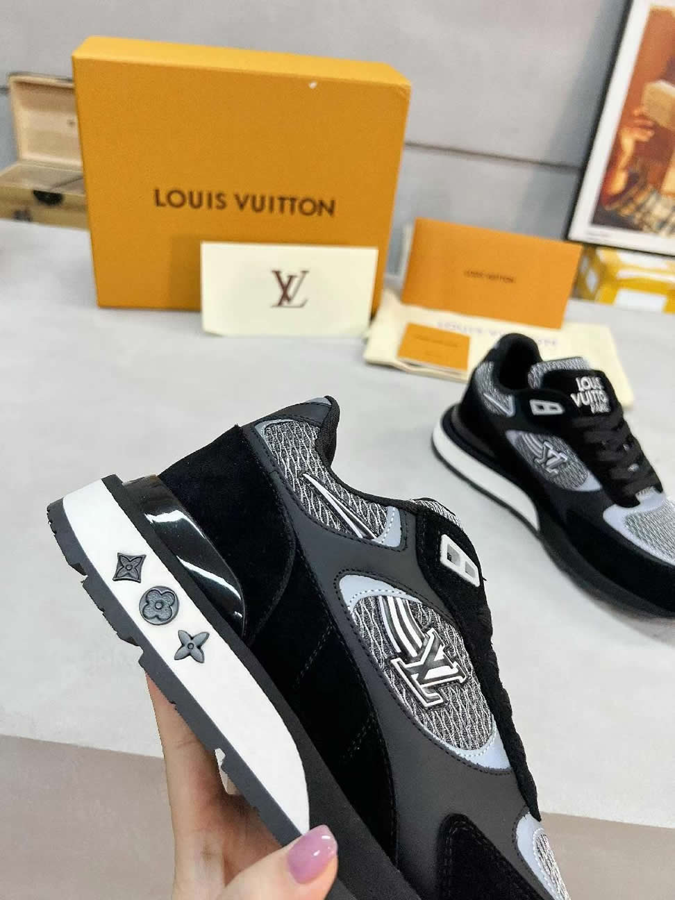 ルイ・ヴィトン ランナウェイ・ライン スニーカー ブラック shoes557 - 画像 (8)