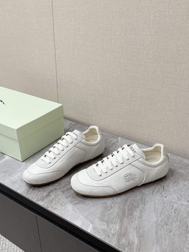バーバリー ホワイト レザー スニーカー shoes560 - 画像 (3)
