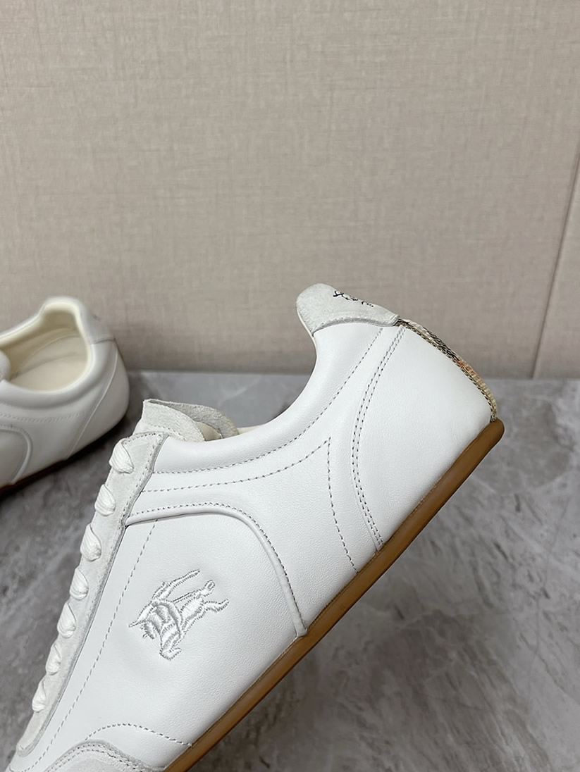 バーバリー ホワイト レザー スニーカー shoes560 - 画像 (8)