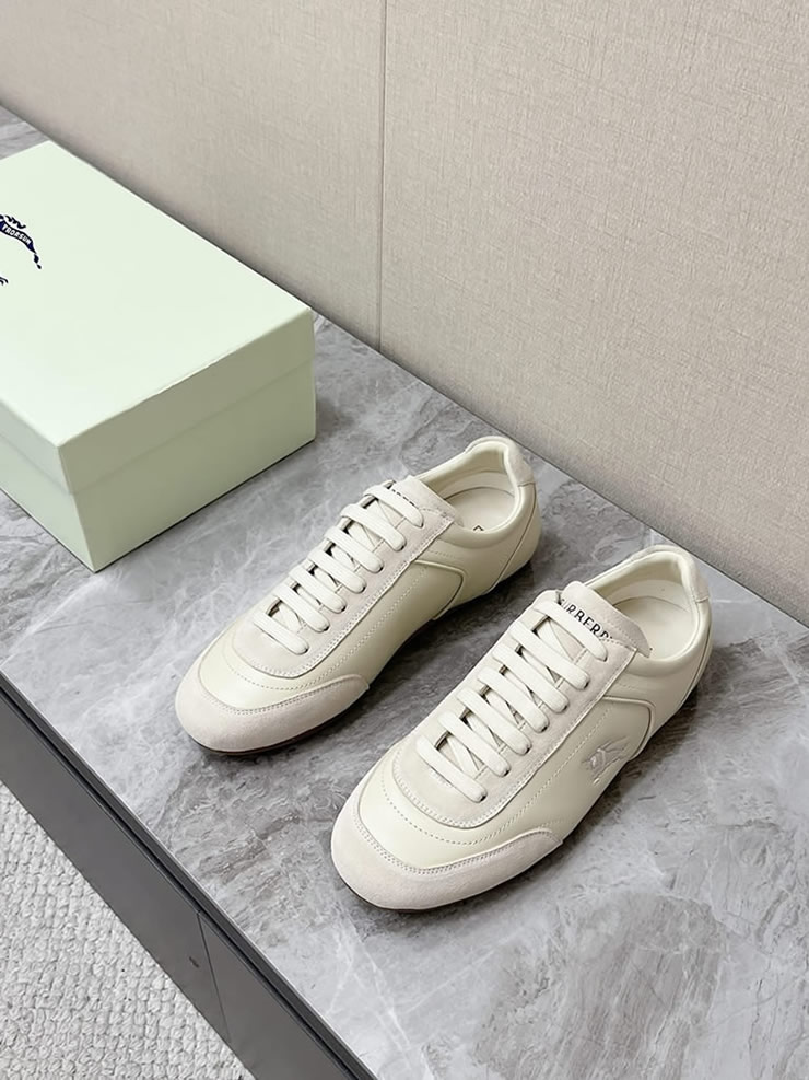 バーバリー オフホワイト レザー スニーカー shoes561 - 画像 (2)