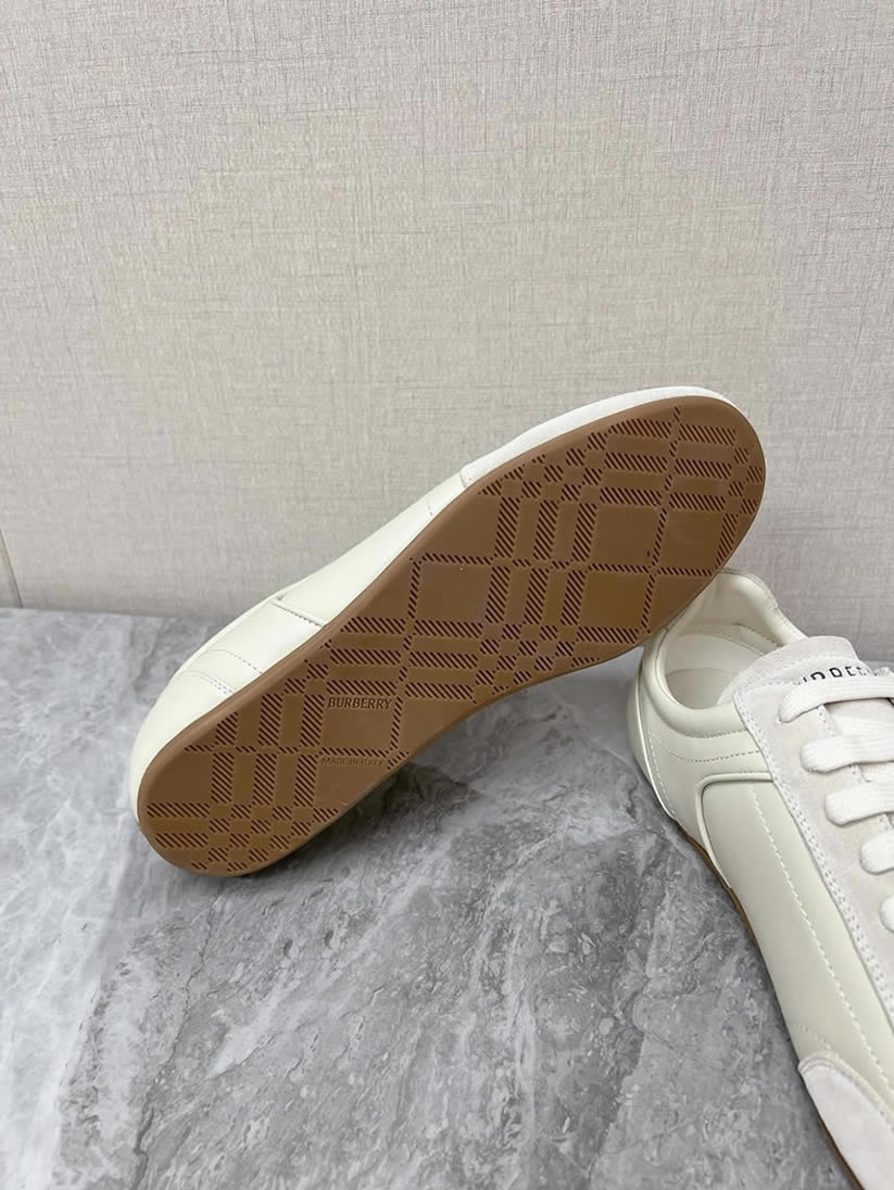 バーバリー オフホワイト レザー スニーカー shoes561 - 画像 (9)