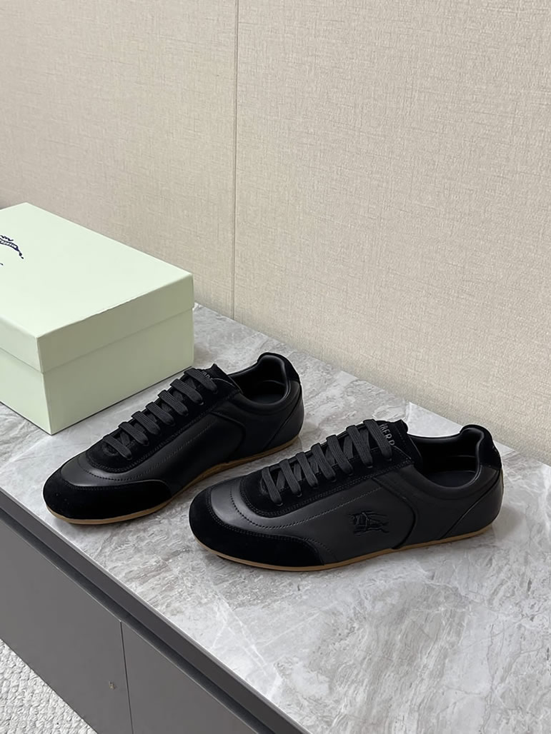 バーバリー ブラック レザー スニーカー shoes564 - 画像 (2)