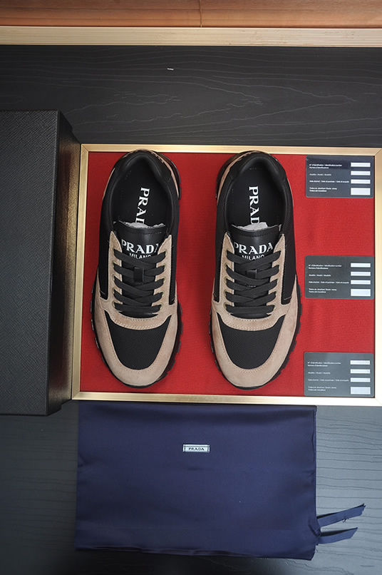 プラダ ブラック×ベージュ テクニカルスニーカー shoes576 - 画像 (2)