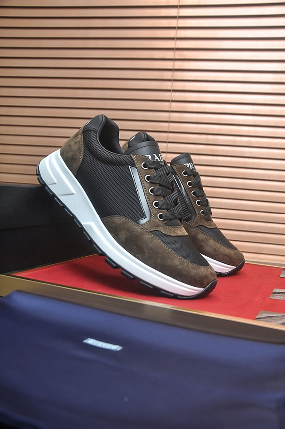 プラダ ダークブラウン×ブラック テクニカルスニーカー shoes577 - 画像 (3)