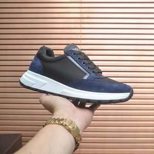 プラダ ネイビー×ブラック テクニカルスニーカー shoes578