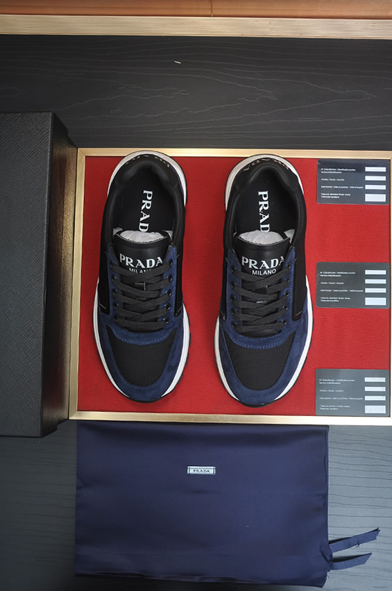 プラダ ネイビー×ブラック テクニカルスニーカー shoes578 - 画像 (2)