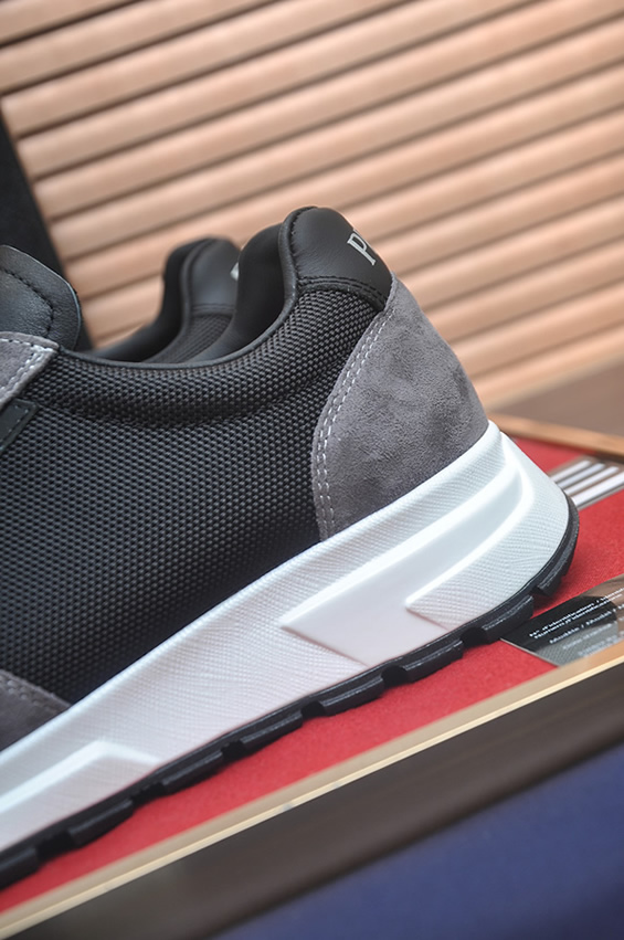 プラダ グレー×ブラック テクニカルスニーカー shoes579 - 画像 (9)