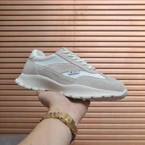 プラダ ホワイト×グレー コンビスニーカー shoes580
