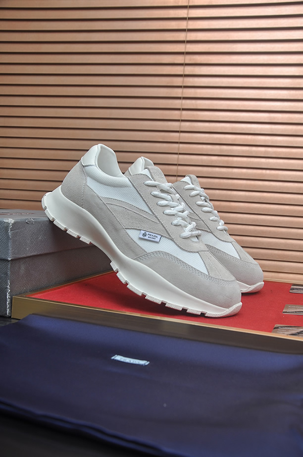 プラダ ホワイト×グレー コンビスニーカー shoes580 - 画像 (3)