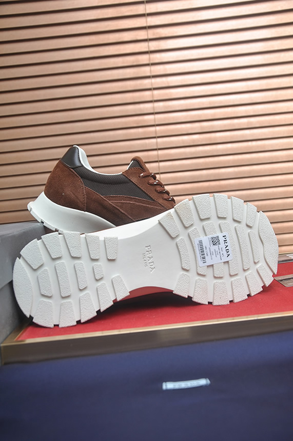 プラダ ブラウン スエード コンビスニーカー shoes581 - 画像 (7)