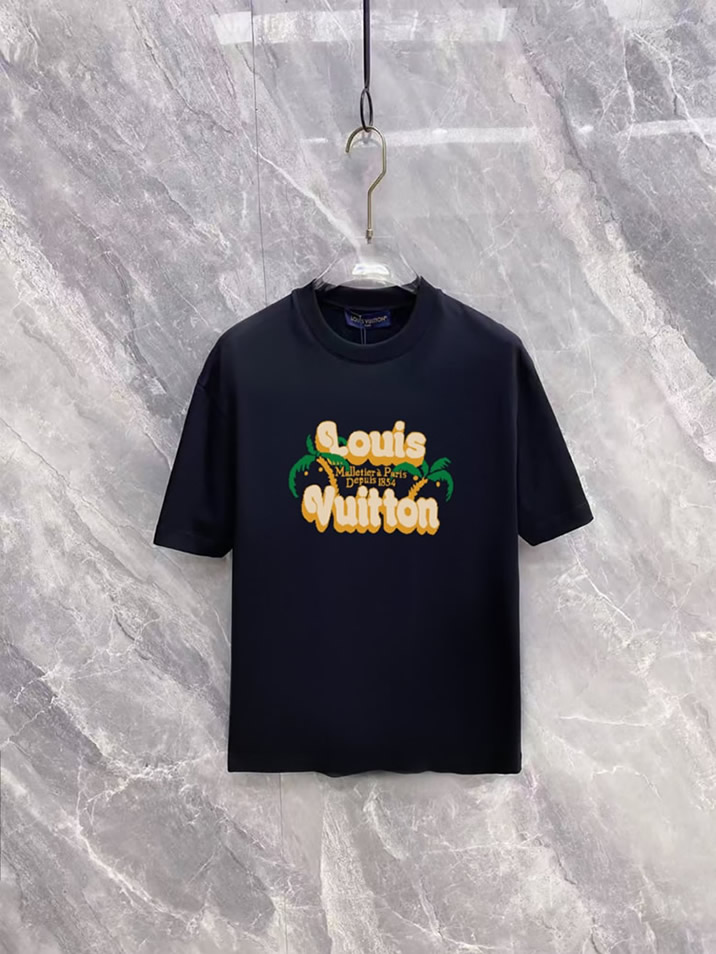 ルイ・ヴィトン ヤシの木モチーフ レトロロゴ クルーネックTシャツ ブラック FS485