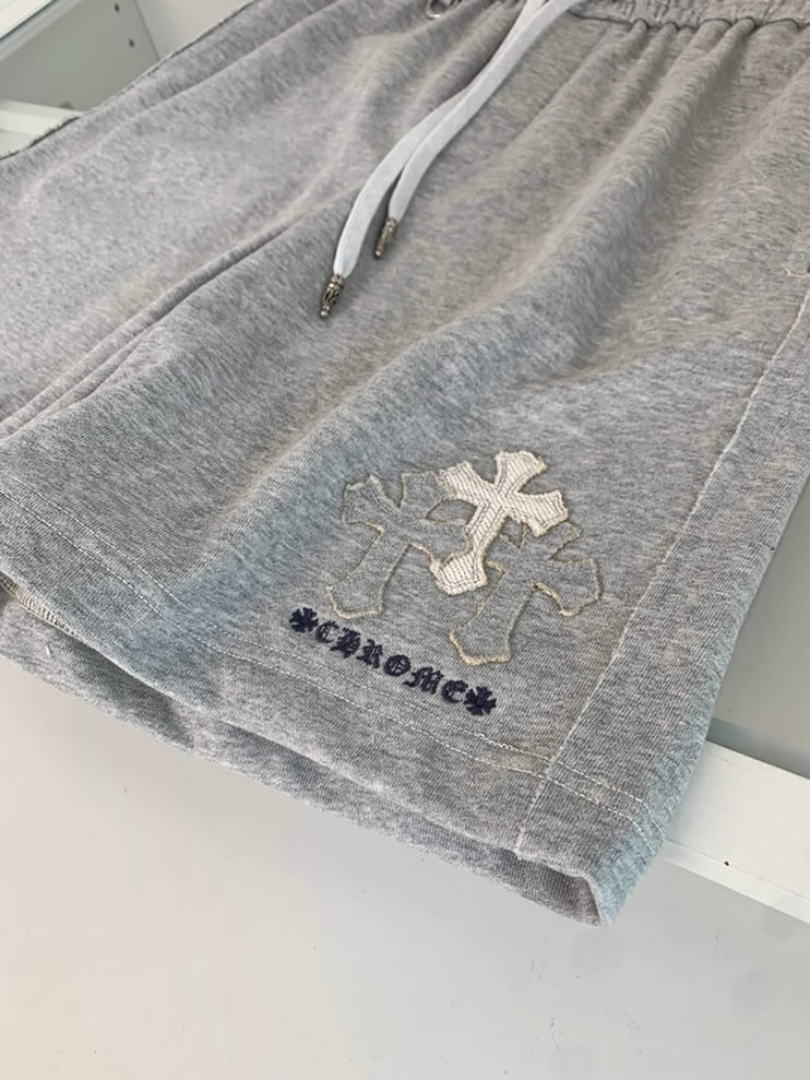 クロムハーツ クロスモチーフ 刺繍スウェットショートパンツ グレー FS494 - 画像 (6)