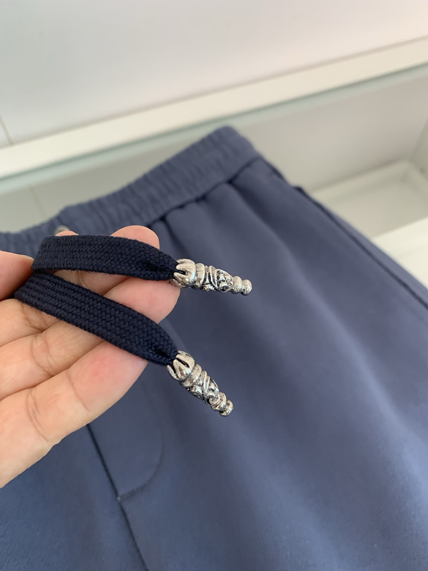 クロムハーツ クロスモチーフ 刺繍スウェットショートパンツ ネイビー FS495 - 画像 (4)