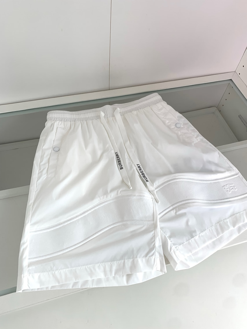 バーバリー ロゴドローコード テクニカルショートパンツ ホワイト FS497 - 画像 (4)