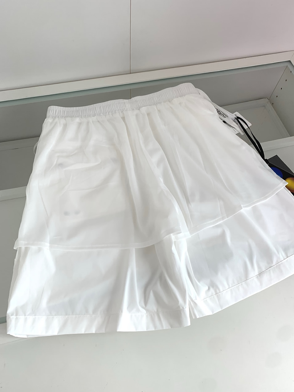 バーバリー ロゴドローコード テクニカルショートパンツ ホワイト FS497 - 画像 (9)