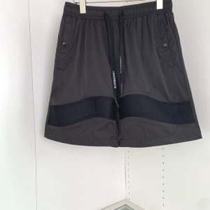 バーバリー ロゴドローコード テクニカルショートパンツ ブラック FS498