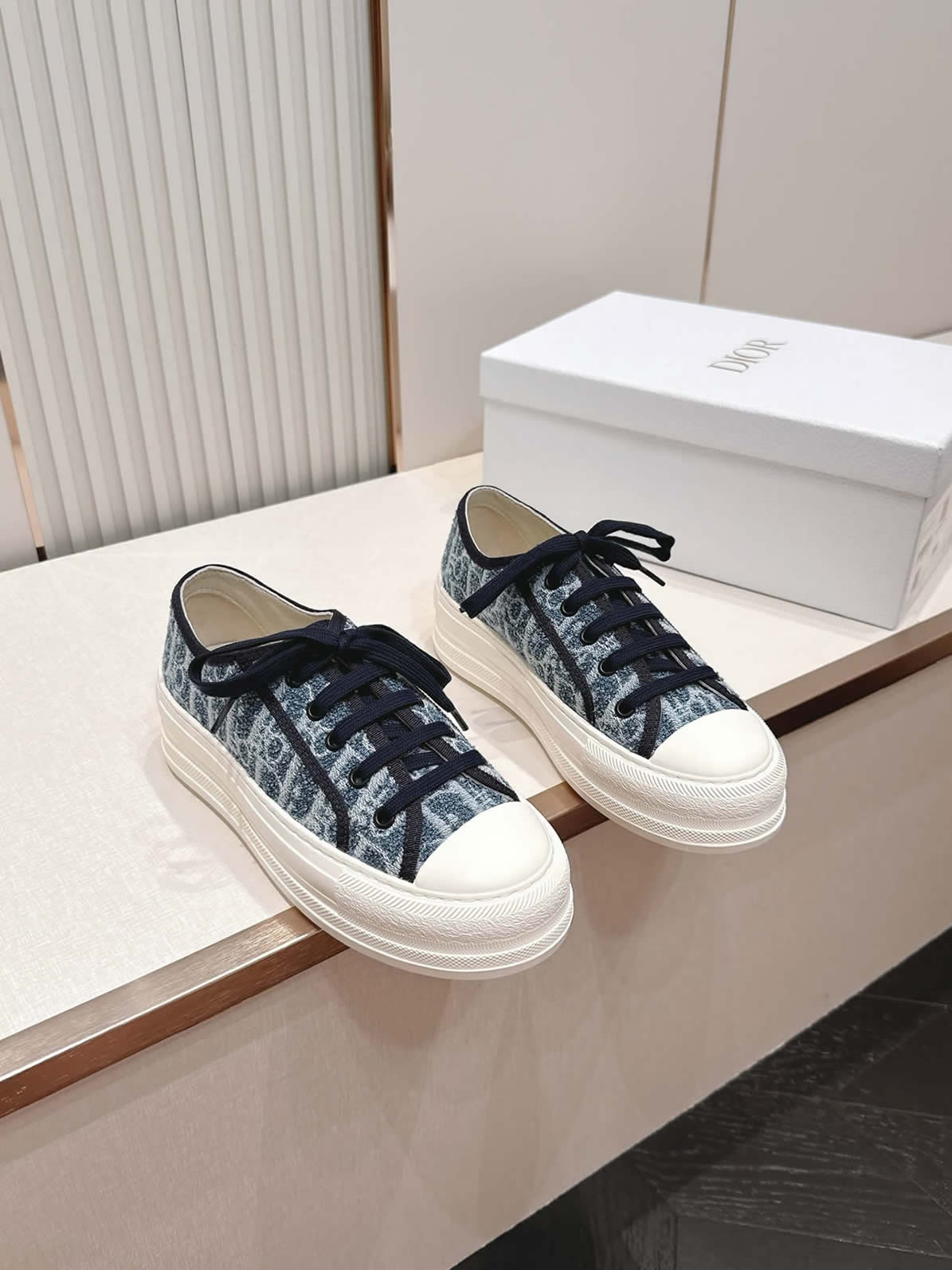 ディオール オブリーク デニム 厚底スニーカー ブルー shoes579
