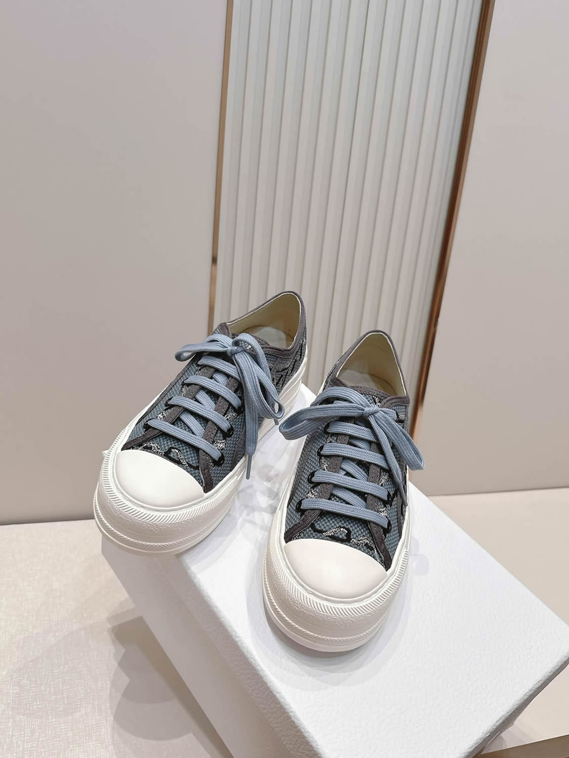 ディオール ロゴグラフィック キャンバス厚底スニーカー ブルー shoes586 - 画像 (6)