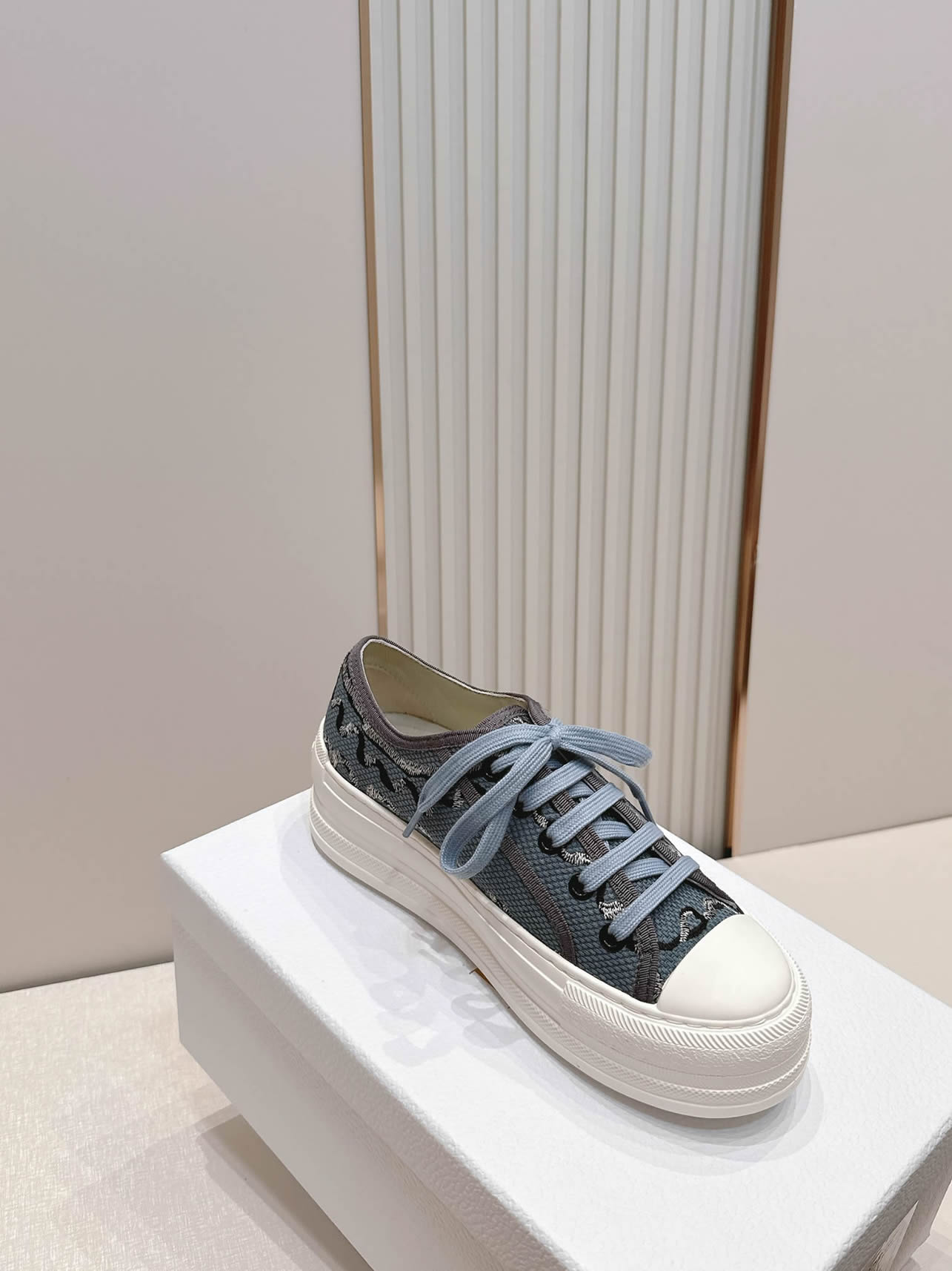 ディオール ロゴグラフィック キャンバス厚底スニーカー ブルー shoes586 - 画像 (7)