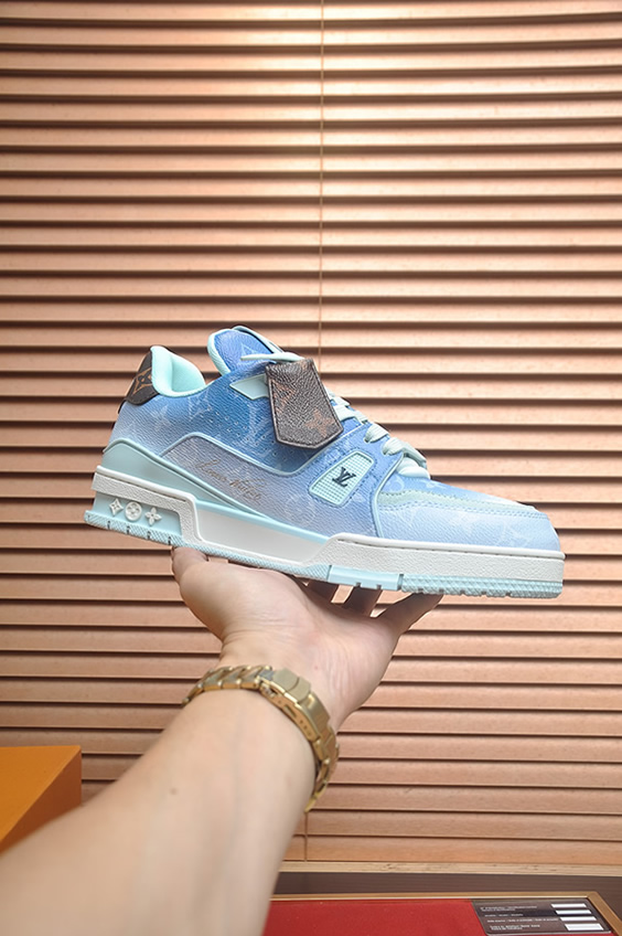 ルイ・ヴィトン モノグラム・デニム 厚底スニーカー ライトブルー shoes577