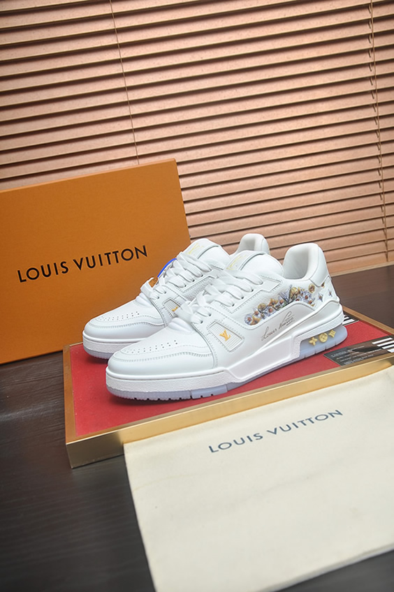 ルイ・ヴィトン フローラルプリント レザー 厚底スニーカー ホワイト shoes580 - 画像 (4)