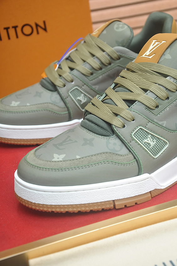 ルイ・ヴィトン モノグラム・レザー 厚底スニーカー オリーブグリーン shoes582 - 画像 (8)