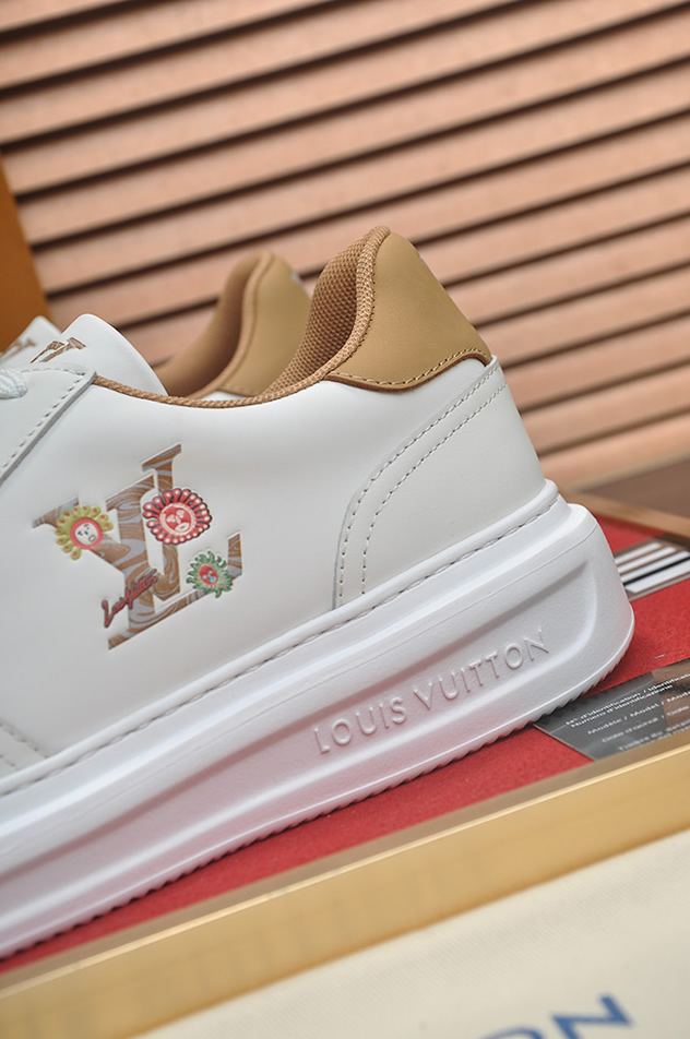 ルイ・ヴィトン フラワーモチーフ レザー 厚底スニーカー ホワイト shoes590 - 画像 (9)