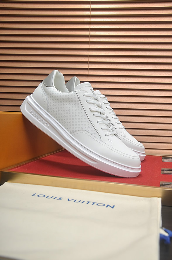 ルイ・ヴィトン ミニ・モノグラム レザー 厚底スニーカー ホワイト shoes594 - 画像 (3)