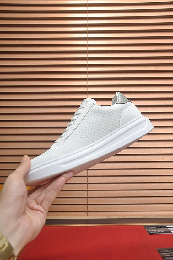 ルイ・ヴィトン ミニ・モノグラム レザー 厚底スニーカー ホワイト shoes594 - 画像 (5)