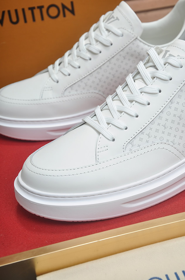 ルイ・ヴィトン ミニ・モノグラム レザー 厚底スニーカー ホワイト shoes594 - 画像 (8)