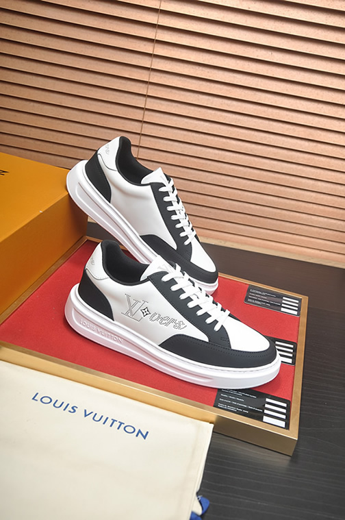 ルイ・ヴィトン スタッズ装飾 レザー 厚底スニーカー ホワイト/ブラック shoes595 - 画像 (6)