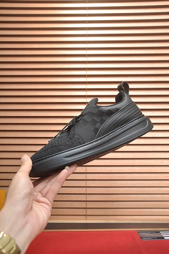 ルイ・ヴィトン ダミエ・パターン テキスタイル スニーカー オールブラック shoes598 - 画像 (5)