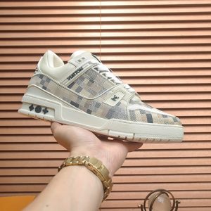 ルイ・ヴィトン ダミエ・パターン テキスタイル スニーカー ベージュ shoes600