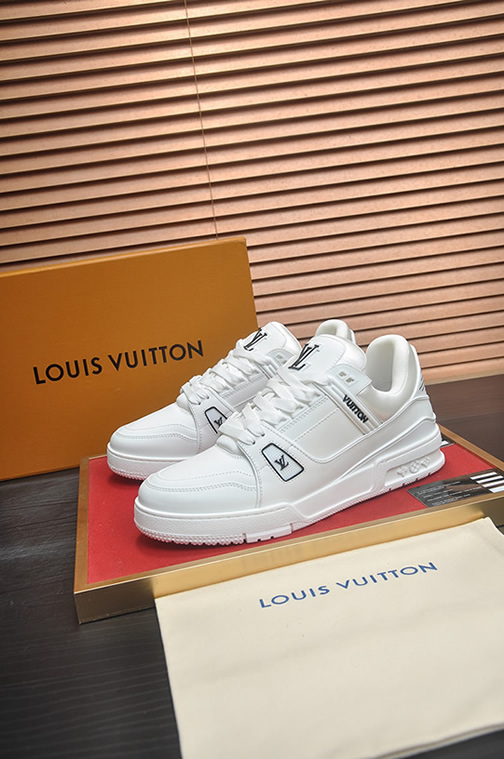 ルイ・ヴィトン スタッズタグ装飾 レザー 厚底スニーカー ホワイト shoes603 - 画像 (4)