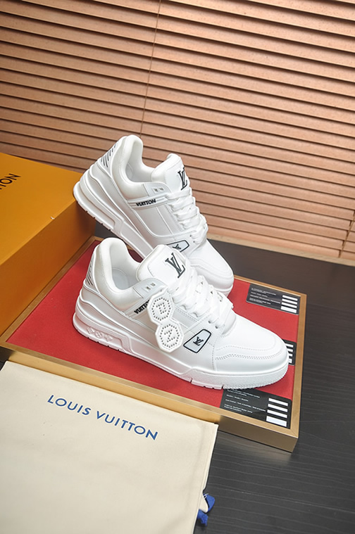 ルイ・ヴィトン スタッズタグ装飾 レザー 厚底スニーカー ホワイト shoes603 - 画像 (6)