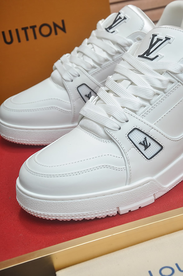 ルイ・ヴィトン スタッズタグ装飾 レザー 厚底スニーカー ホワイト shoes603 - 画像 (8)