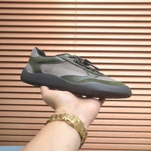 プラダ メッシュ＆レザー ドローストリング スニーカー オリーブグリーン shoes605