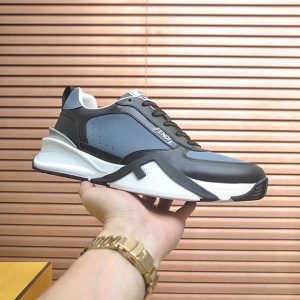 フェンディ バイカラー レザー スニーカー ブラック/ブルー shoes610
