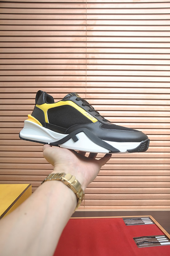 フェンディ メッシュ&レザー スニーカー ブラック/イエロー shoes614