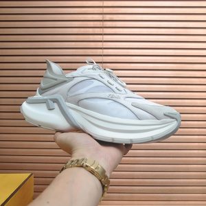 フェンディ テクニカル メッシュ＆レザー スニーカー ホワイト/グレー shoes615