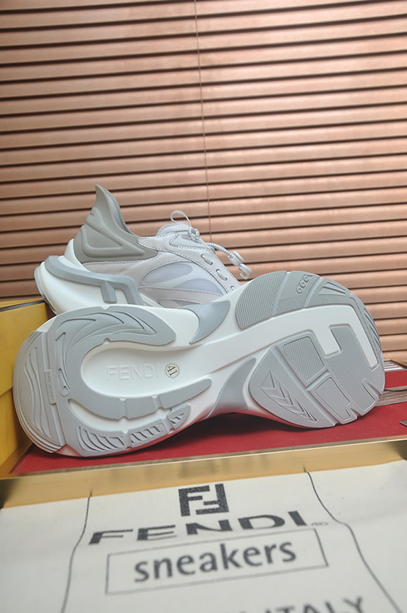 フェンディ テクニカル メッシュ&レザー スニーカー ホワイト/グレー shoes615 - 画像 (7)