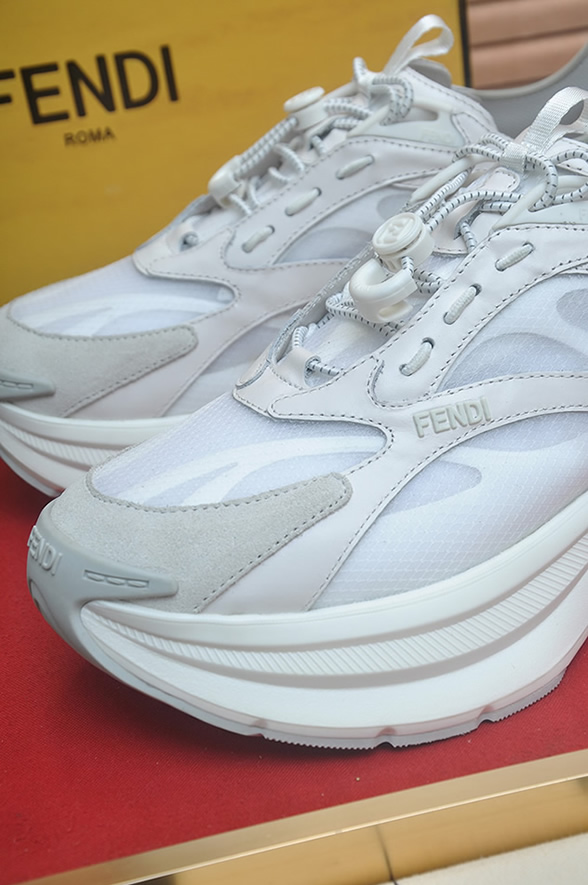 フェンディ テクニカル メッシュ&レザー スニーカー ホワイト/グレー shoes615 - 画像 (8)