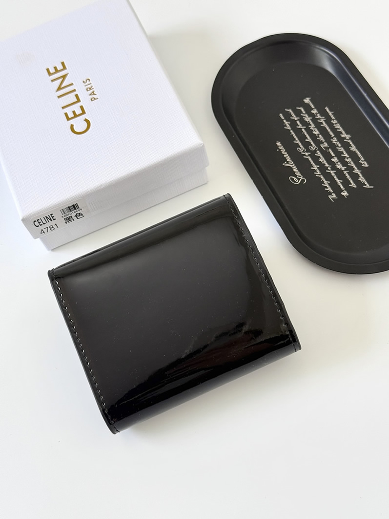 セリーヌ トリオンフ スモールウォレット パテント ブラック ceg4781 - 画像 (2)