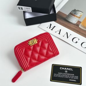 ボーイ シャネル ジップ コインパース キャビアスキン レッド ゴールド金具 A80602