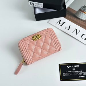 ボーイ シャネル ジップ コインパース キャビアスキン ピンク ゴールド金具 A80602