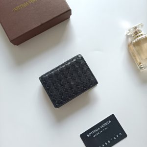 ボッテガヴェネタ イントレチャート レザー 三つ折り財布 ミニウォレット ブラック 814091